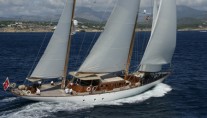 Tiziana Under Sail